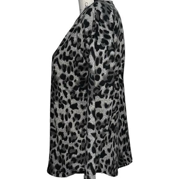 Retrology animal print zip front light sweater small - Picture 3 of 6